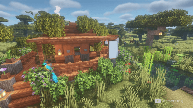 I build a small Savanna Survival House