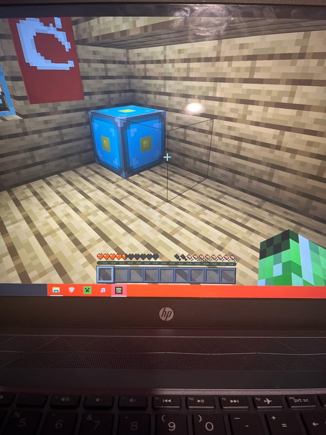 My bed turned into this block and is invisible?