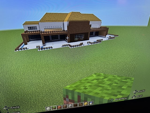 Is this Minecraft house build Good