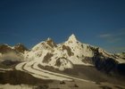 I recreated Mt. Everest in Minecraft