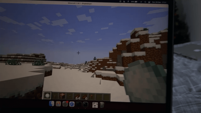 I have created Zeus Snowballs. First time ever trying commandblocks.