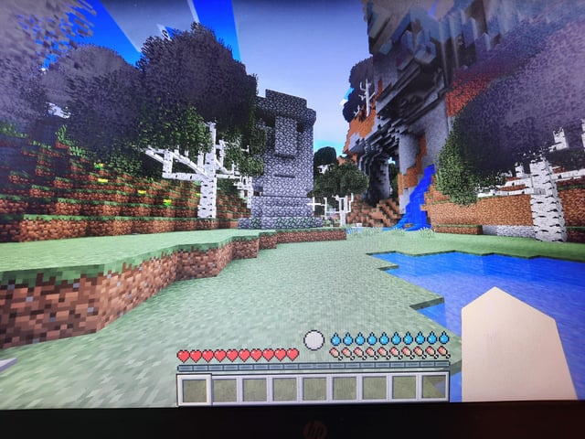 i was walking around in rlcraft and saw 🗿