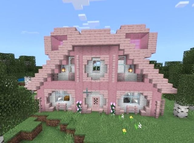 Pink bear house 💞