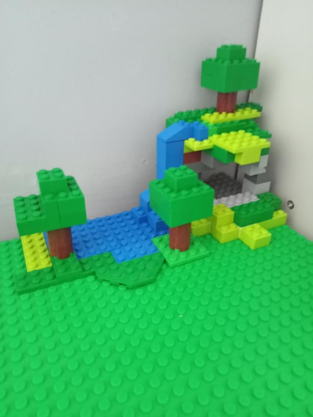 I got bored the other day and. started doing this with my brothers lego